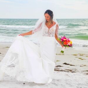 Wedding Dress - 2023 New - Professionally Cleaned & Preserved